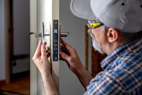 Fast and Reliable Emergency Lockout Services by Tom and Jerry Locksmith